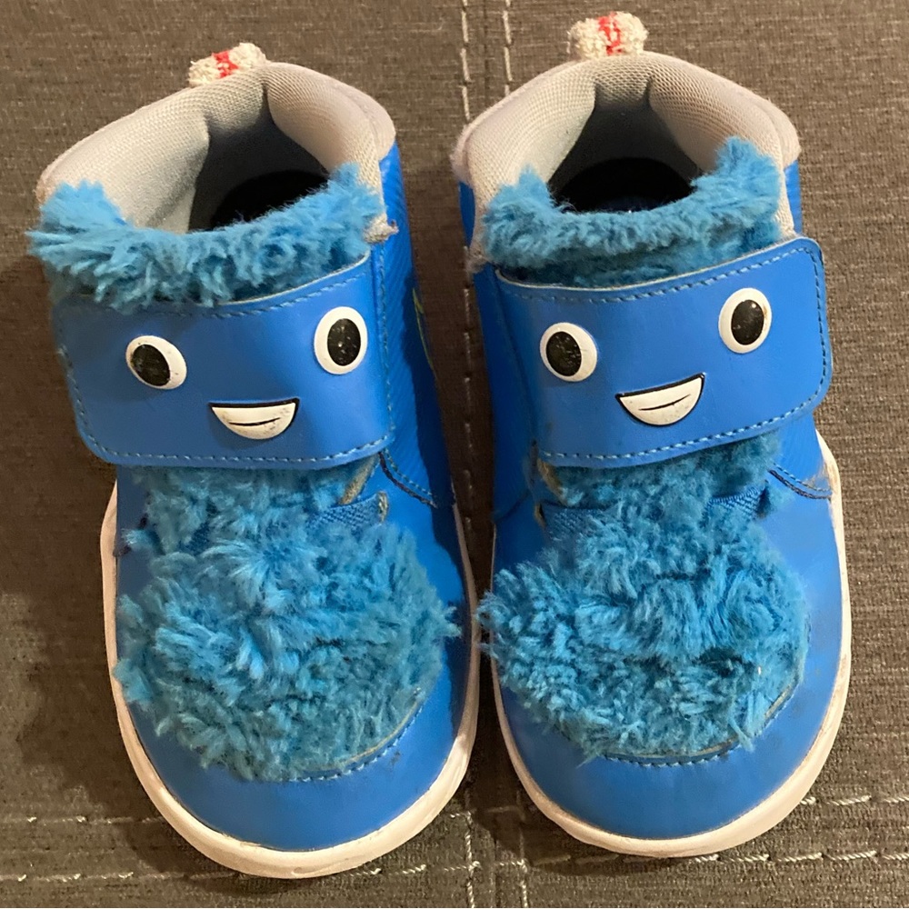 Nike monster sneakers, size 7c, blue